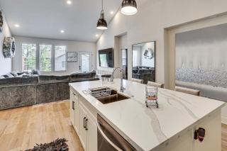 Soccer Fans Welcome! Luxe Raymore Escape w/ Patio - 3