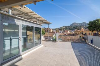Modern 1BR Ground Floor Apart - Walk to Beach - 1