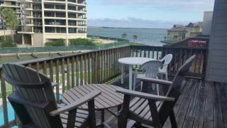 Bay Tree C6 - 9