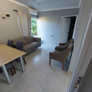 Charming 3-Bedroom Holiday Cottage in Somerset West - 8