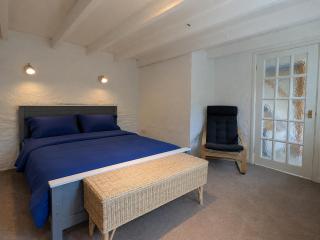 Holiday Cottage Falmouth - 2