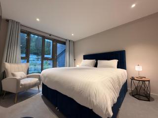 The Ironworks Apartment, 3 Bed - 1