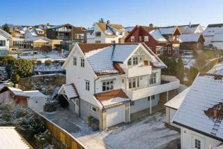 Nyere villa med utsikt ONS 2026 - 0