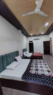 Bajrang inn - 1