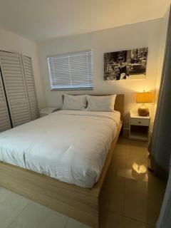 Near Brickell Spacious 2BR Apartment Sleeps 6 additional Kids Welcome - 6