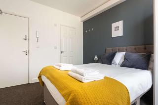 Double Bedroom in Doncaster Shared House w Kitchen - 8