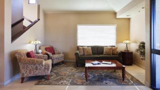 Mountain Home Inn - 9
