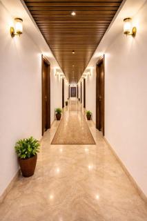 Goyal Hotelirs - Hotel The Agra Grande, Agra - 4