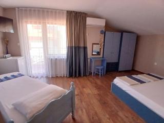 Zenith Guest House - 8