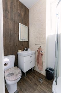 3BDR & Main Street Vitoshka & Corner Apartment & FREE Parking - 5