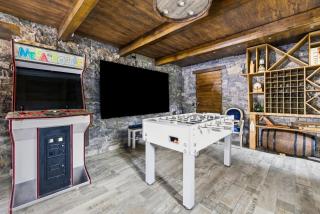 k10 Luxury House, Pool, Jacuzzi, Gym, Sauna, Private garden - 7
