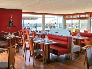ibis Granville Port De Plaisance - 9