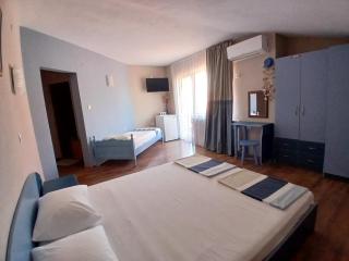 Zenith Guest House - 2