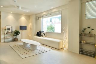 #2 Jeonpo Station House 4BR, 2BA Sleeps 16 - 5