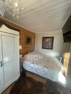 Posti Tiny House with Garden - 4
