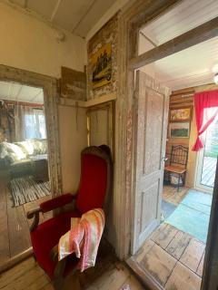 Posti Tiny House with Garden - 2