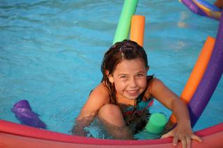Camping Le Dolium - Laudun - 1