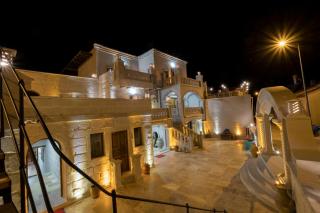 Underground Cave Suites Hotel - 8