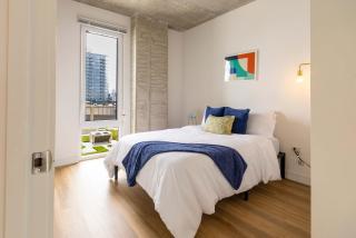 4BR Modern Urban Escape Walk to Zoo Lakefront & Red Line - 6