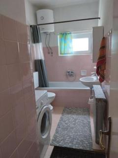 Apartments Sea Breeze - 4
