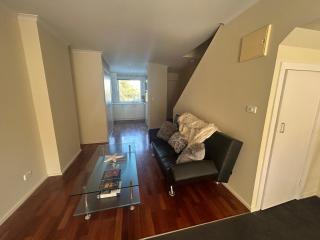 Peace and Love 2 Bedroom Townhouse West Melbourne - 5