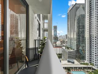 Modern Studio - Walk to Metromover & Downtown Miami - 7