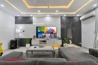 Ladiva Crystal Villa 3BR Luxury Home Lekki gardens - 6