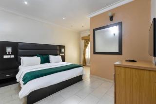 Ladiva Crystal Villa 3BR Luxury Home Lekki gardens - 1