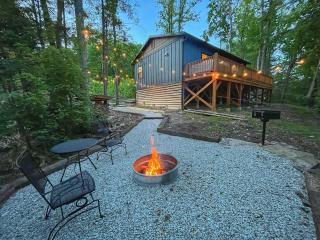 Stepping Stone - Private Hot Tub Pet Friendly - 8