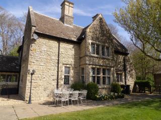 Greenwood Manor - 0