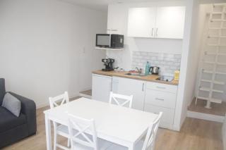 Apartment with view on the city of Carcassonne - 9