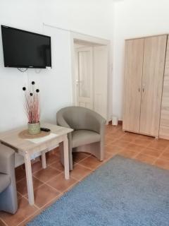 Mediterrán Apartmanház - 4