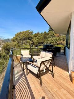 The White Haus - Beach -Wine -Hot tub -Seafood - 3