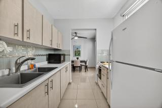 Condado Lagoon Renovated Suites - 9