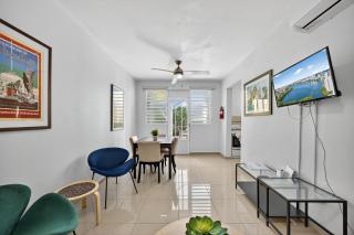 Condado Lagoon Renovated Suites - 3