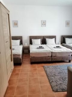 Mediterrán Apartmanház - 3