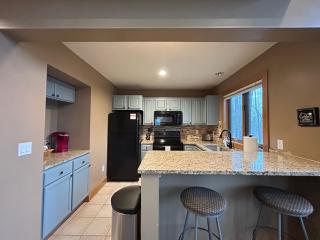 Ski-In 5BR Retreat at Boyne Mtn - Walk to Lifts & Fun! - 1