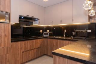 Maya Golden Suites Your Luxury Cuenca Escape - 6