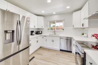 Near Fresno State & Malls! Family-Friendly Home - 8