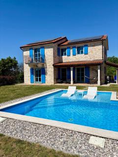 Villa Francesca with Private Pool & Designer Interior - 5