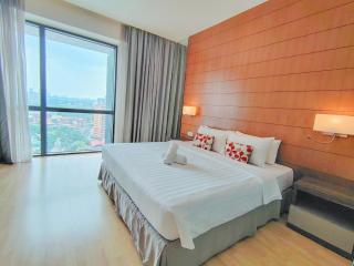Sonali with boli suites by klcc - 8