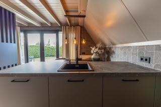 Stay Six Seven Nieuw! Vakantiehuis met privé infrarood sauna - 2