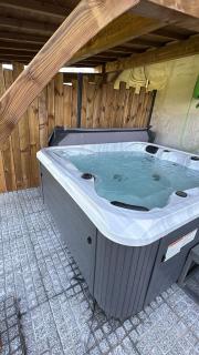 love room avec spa a Marboz - 4