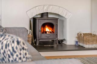 4 Bed in Frogmore oc-bc721 - 4