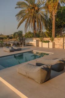Dolit Elegant Villa - 9