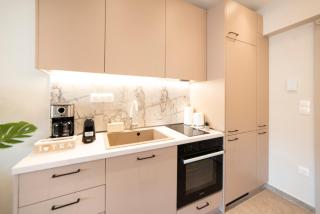 LUMEN Boutique Luxury Suites Delfon - 6