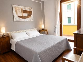 Donella Rooms - 7