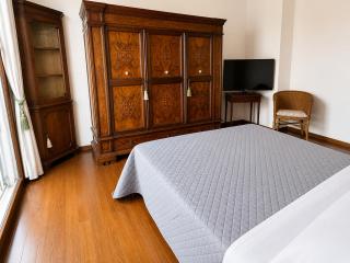 Donella Rooms - 2