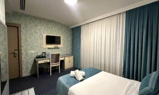 Alis Vibe Hotel & Restaurant - 1