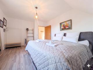 INIKAMA - Bohemian Apartment im Grünen - Rosengarten - 2